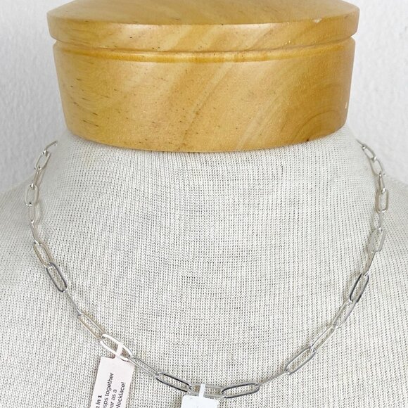 CANVAS | Large Paperclip Chain 2 in 1 Mask Necklace in Silver - Picture 1 of 5